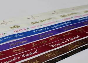 B�nder mit Logodruck